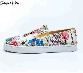 

Popular Designer Leisure Men Flats Slip On Rubber Sole White Casual Shoes Sneakers Printed Rivets Mens Flats Loafers Moccasins