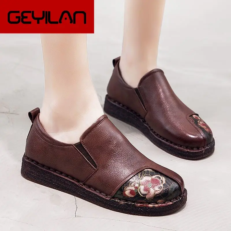 

GKTINOO Retro Handmade Genuine Leather Loafers Flat Shoes Women Spring Round Toe 2019 Soft Slip-On Casual Lady Flat Shoes