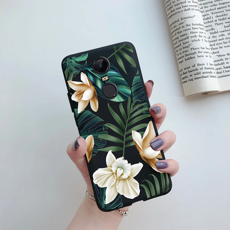 Soft Daisy Flower Silicone TPU Back Cover - Cute Phone Case
