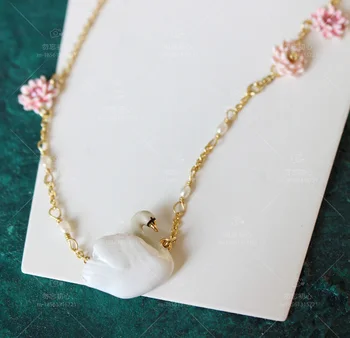 

swan series white swan pearl necklace pink flowers romantic contracted temperament