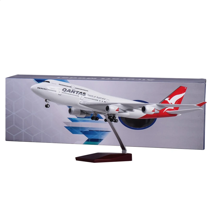 QANTAS 747 1/150 747-400  Airplane Toy  47cm LED Voice Light Plane Display Toy 