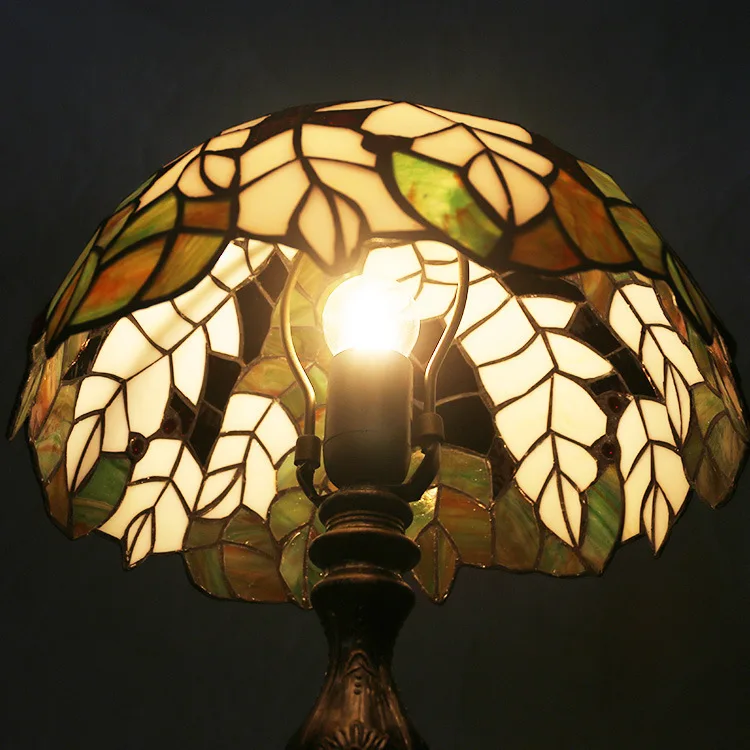 

Tiffany Table Lamp Stained Glass European Baroque Classic for Living Room E27 110-240V