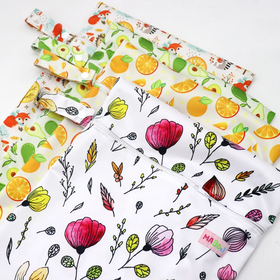 Wet Dry Bag Baby Diaper Bag Nappy Reusable Washable Waterproof PUL Snap Handle Wetbag Maternity Diaper Pouch 30*40cm