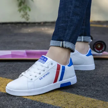 

2020 new Korean style versatile sports casual shoes breathable student shoes board shoes men's fashion shoes