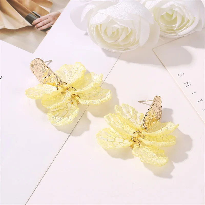 Корейский белый корпус цветок лепесток Висячие серьги для женщин новое заявление pendientes модные ювелирные изделия - Окраска металла: yellow