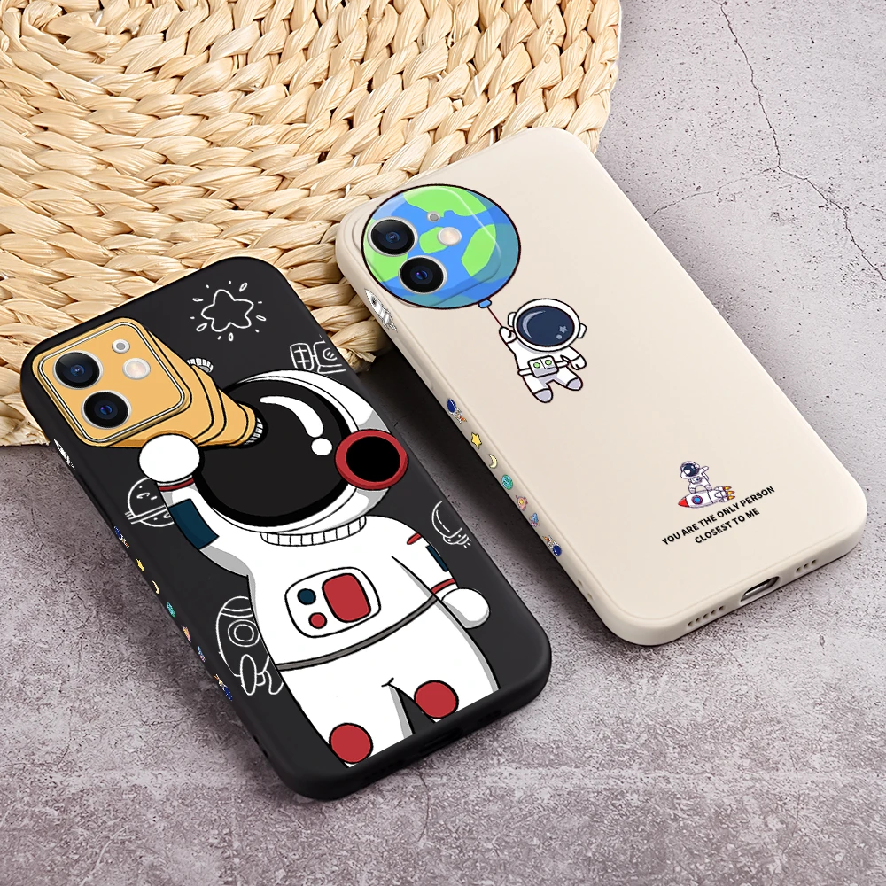 Cute Astronaut Phone Case For iPhone 13 12 11 Pro Max 13 Mini XS Max XR X 8 7 6 6S Plus SE Liquid Silicon Soft Bumper Back CoverSilicone Phone Case For iPhone 6/6/6Plus/6Plus iphone 13 pro max leather case