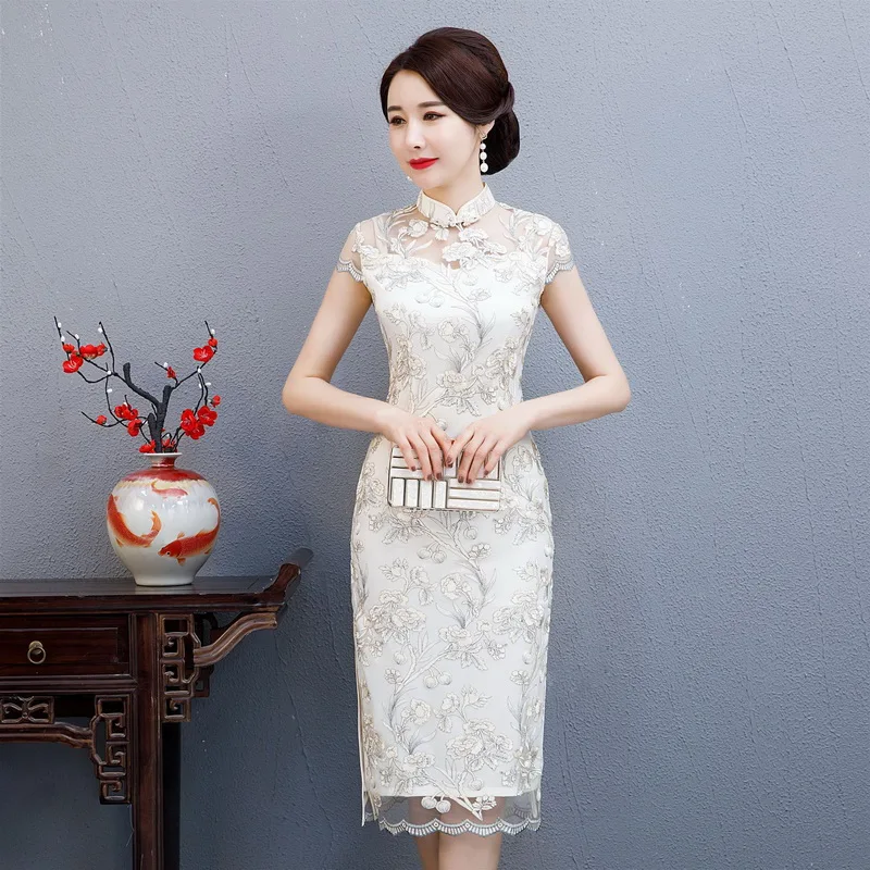 Кружевной cheongsam Тощий представление показывает сексуальный выдалбливают китайский стиль моды вышивка cheongsam