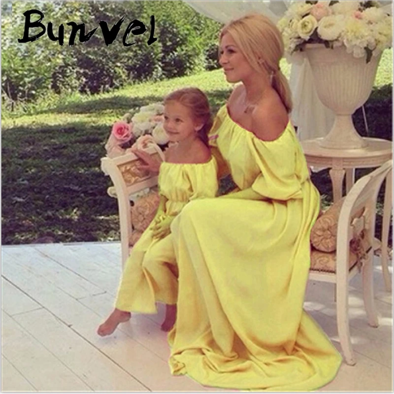 

bunvel Mother and Daughter Dress Ruffle Sleeves Slash Neck mommy and me clothes Beach Summer family mother daughter dresses 5