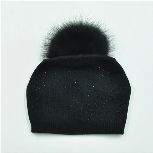 Black match fur Женская шапка с помпоном из натурального меха, женская простая теплая вязаная шапка, шапка с помпоном из натурального меха енота, зимние шапки с меховым помпоном - Цвет: Black match fur