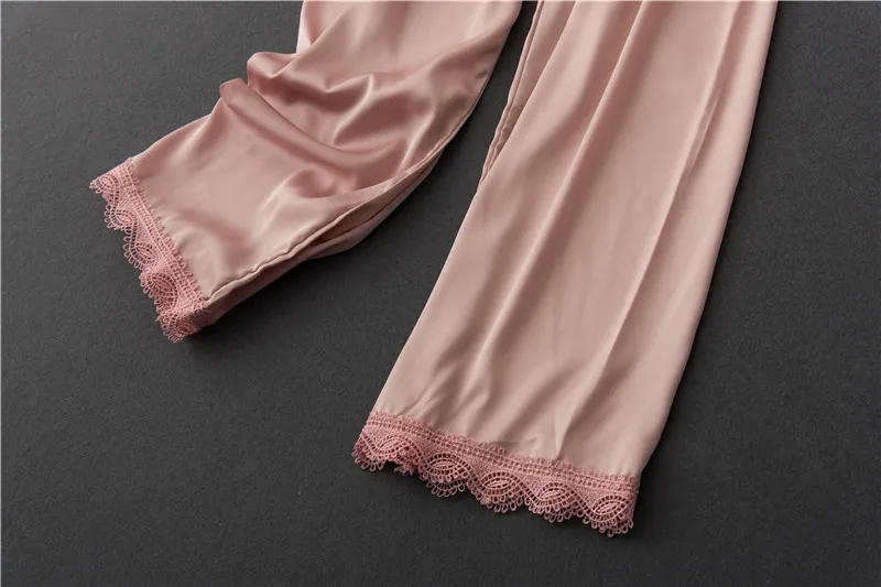 13067288898_1061836450