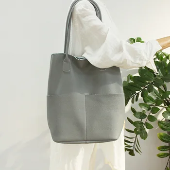 

2020 new first layer cowhide shoulder bag Korean style college style Japanese simple leather handbag high quality female bag