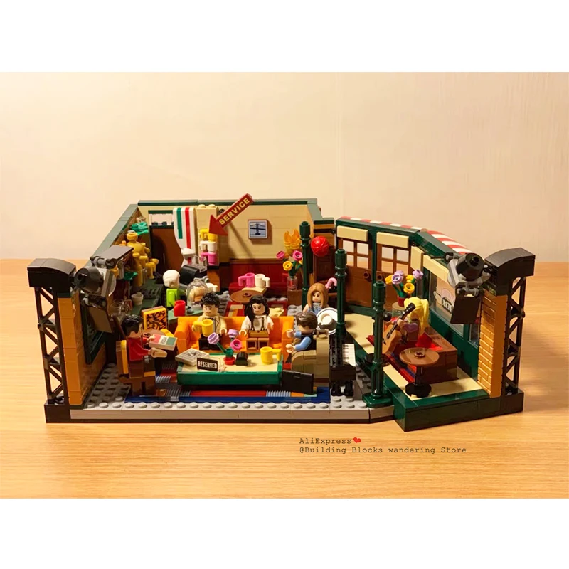 Cena W magazynie klasyczna telewizja amerykański dramat przyjaciele Central Park Cafe Fit Legoinglys przyjaciele Model klocki budowlane 21319 zabawka prezent