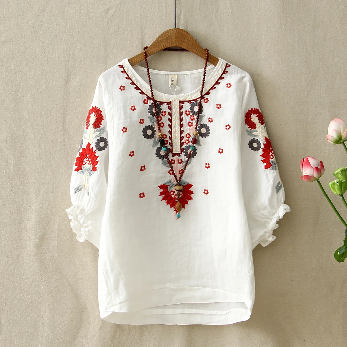 

Vintage White Floral Embroidered Blouses For Women Loose Half Lantern Sleeve Shirt Women Cotton Linen Top Casual Blusas