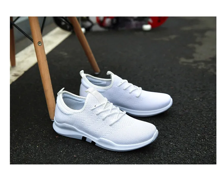 Men Sneakers Casual Summer Breathable Shoes Men Black White Red Light Comfortable Lace-Up Spring Autumn Male Footwear Trainers