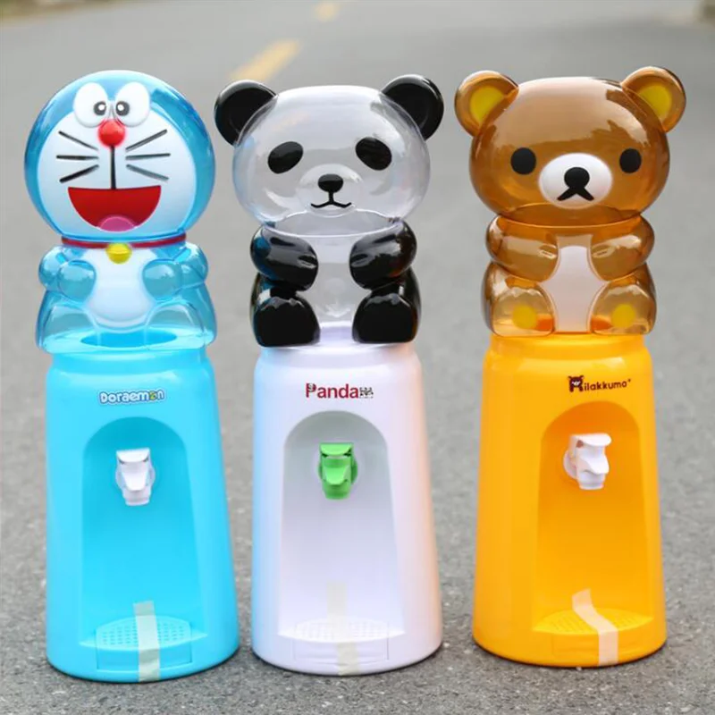 https://ae01.alicdn.com/kf/H16b7308508ce43afbae64769c70857f5Z/Mini-Cartoon-Water-Dispenser-for-Child-Dormitory-Office-Desk-Cute-Water-Dispenser-Kawaii-Anime-Figures-Drinking.jpg