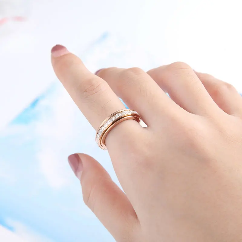Роскошное блестящее вращающееся кольцо с кристаллами из нержавеющей стали, розовое золото, Любовное кольцо для женщин, обручальное Подарочное Брендовое кольцо