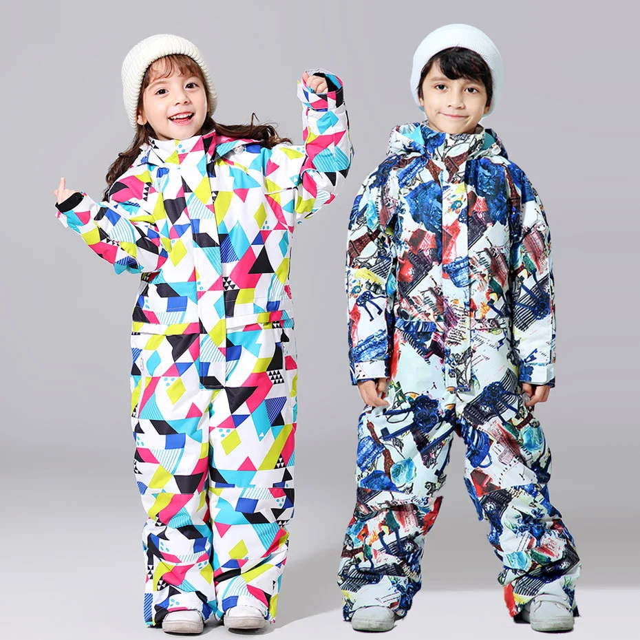 Kids Winter Snowsuit Jumpsuit - Waterproof One-Piece Ski Suit With Gloves (Size 5-6 Years)