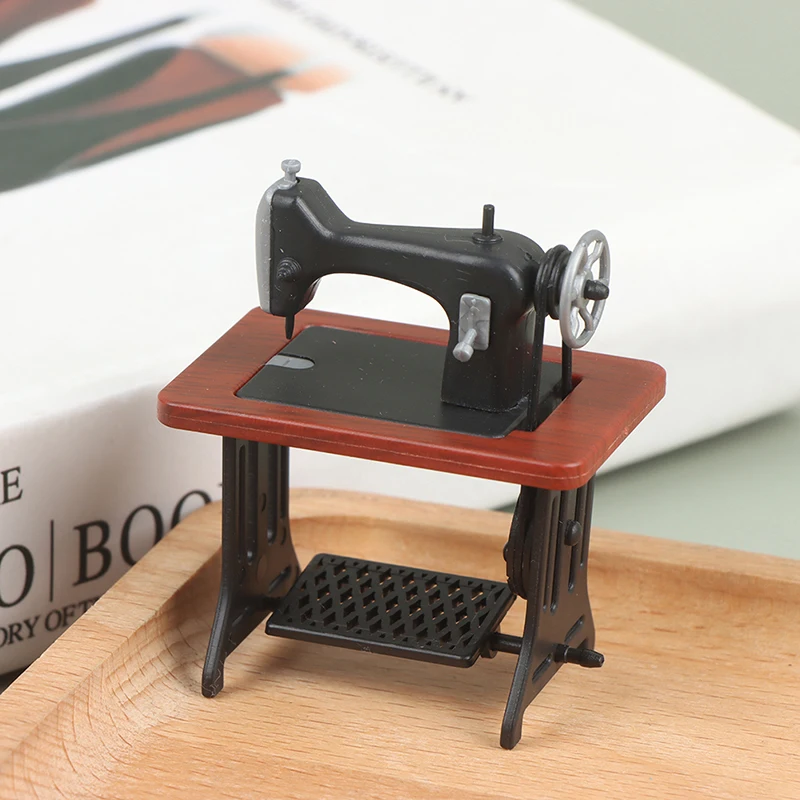 Dollhouse miniature furniture mini sewing machine table cloth decor 1:12 toyACD 