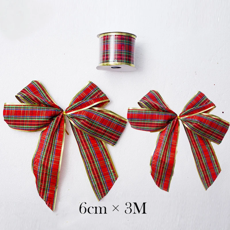 Festive Natural Rattan Wreath Garland