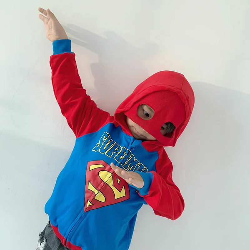 Новое пальто супергероя для маленьких мальчиков и девочек Детский свитер с героями мультфильмов Детский Костюм Супермена для тематической вечеринки, Бэтмена, Человека-паука, куртка DBT121