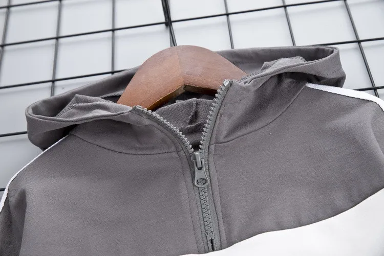 11820640203_1060666772