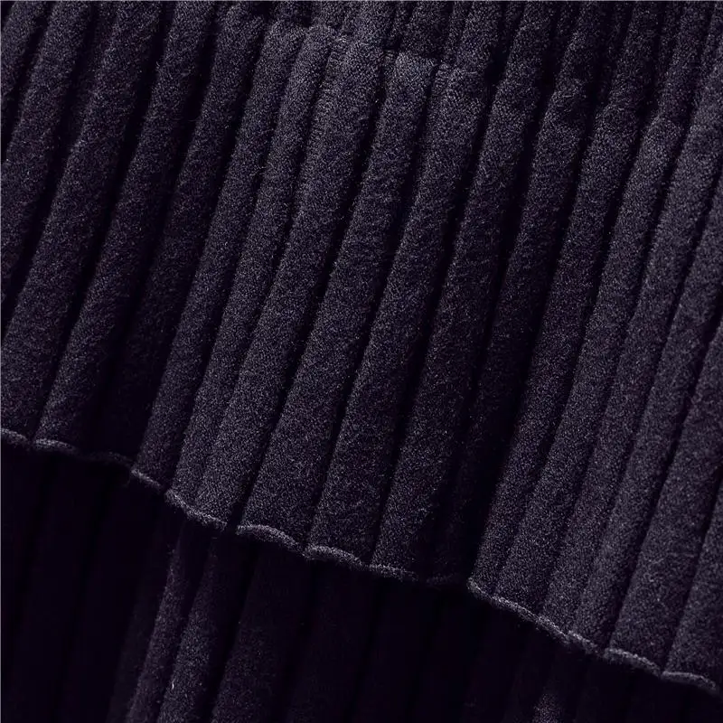 E (1)