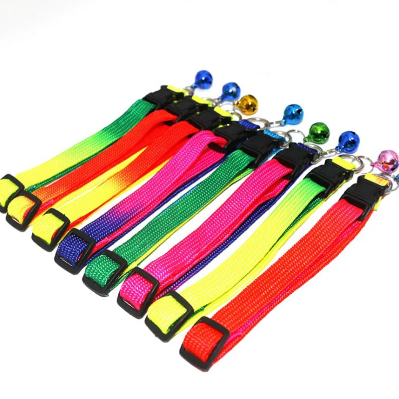 Nylon Collare Di Cane Del Gatto Di Alta Qualità Colorful Rainbow Regolabile Collari Dell'Animale Domestico Per Il Cane Con Campana Per Il Piccolo Cane