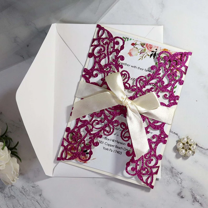 12381823724_1878402850