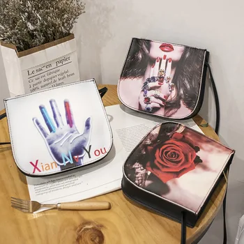 

2020 New Style WOMEN'S Bag Mini Casual Shell Square Sling Bag Crossbody Mobile Phone Bag Printed tote bag leather doodle fashion