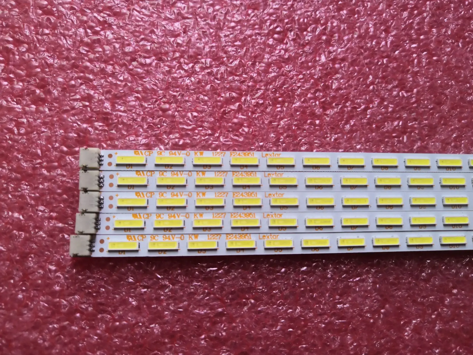 2 pcs/Lot 100% new LCD TV backlight bar for Hai er LE32A10 Article lamp 37TM6315000008 TY-120723D SH-2 44 LEDs 410mm | Лампы и