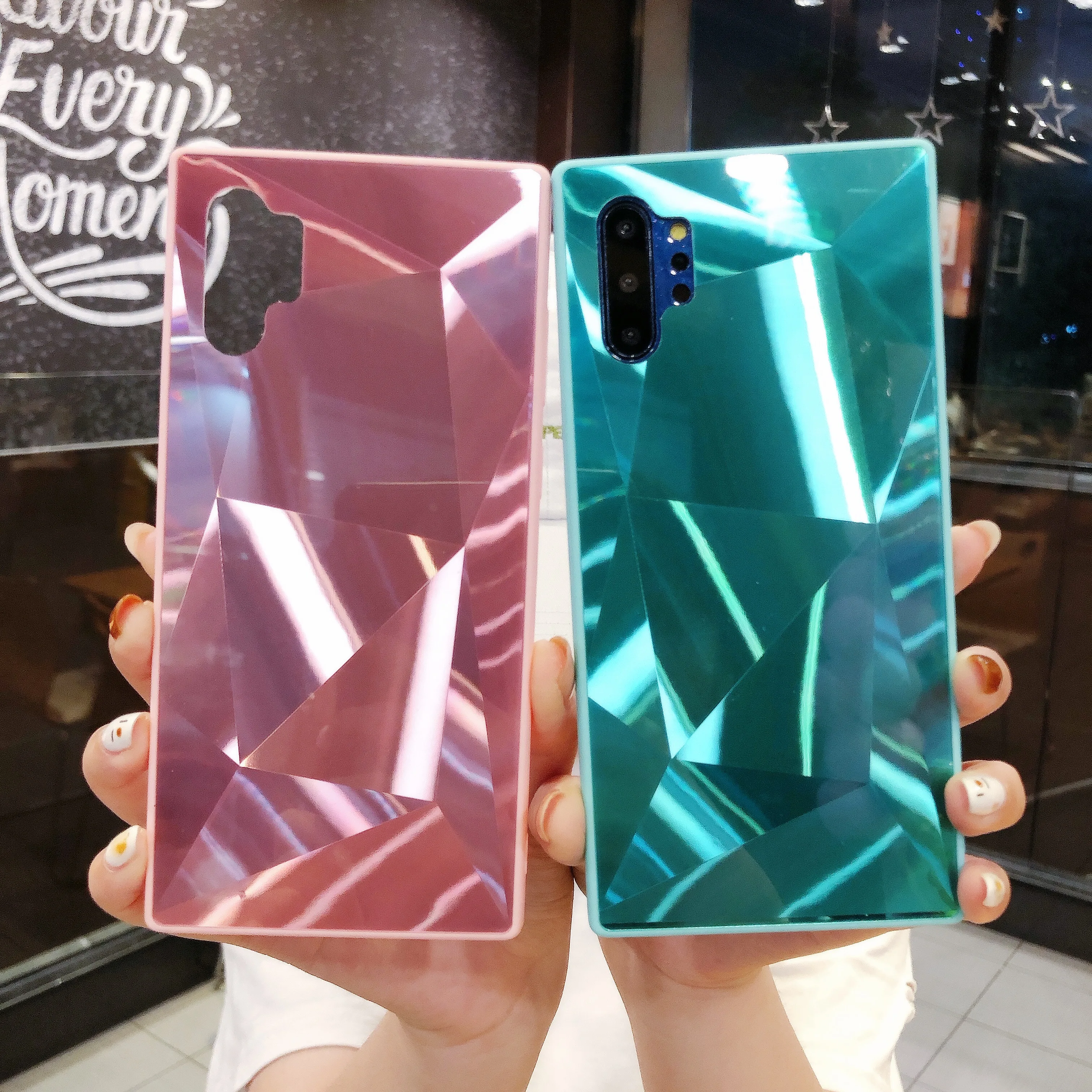 Чехол GKK с кристаллами из арбонового волокна и термополиуретана для samsung Galaxy M20 A30