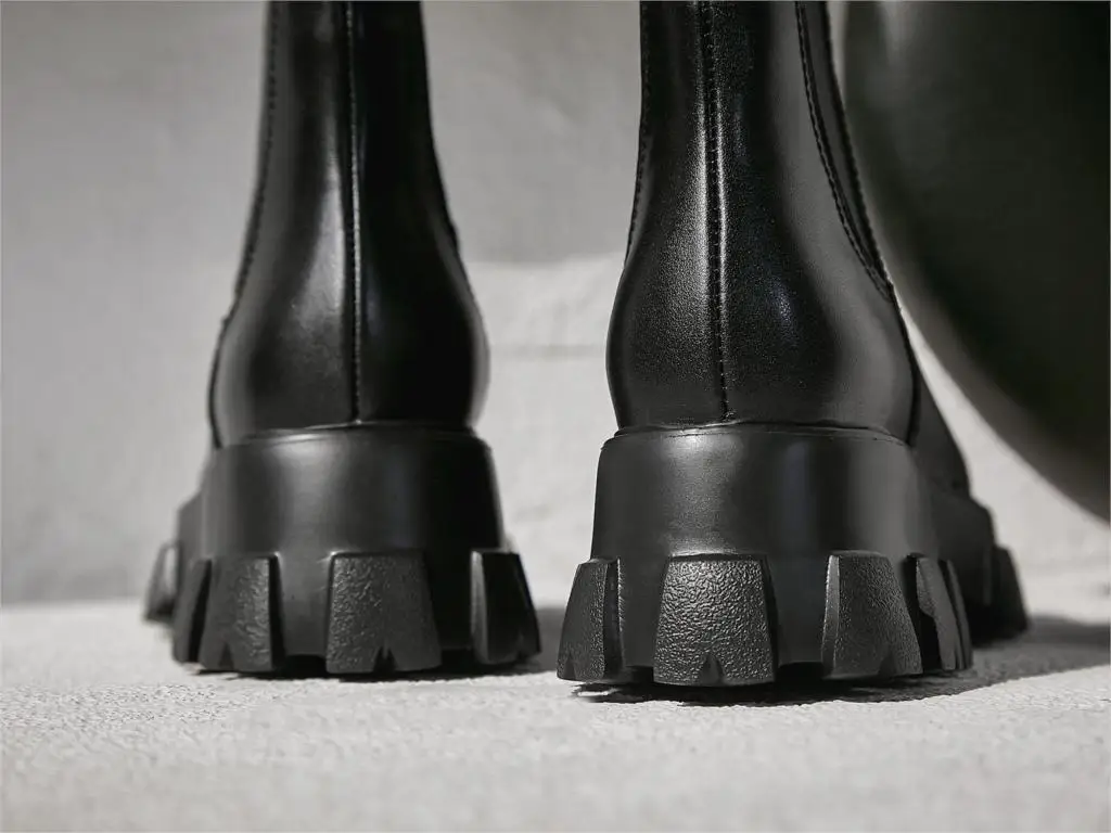 DORATASIA/элегантные черные ботинки без шнуровки; женские ботильоны из натуральной кожи на высокой платформе; коллекция года; женская повседневная обувь на танкетке