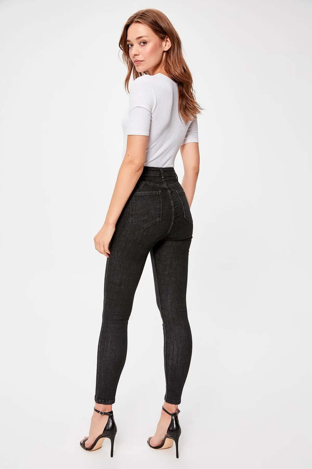 Trendyol Черные Строчки с высокой талией обтягивающие джинсы TWOAW20JE0157