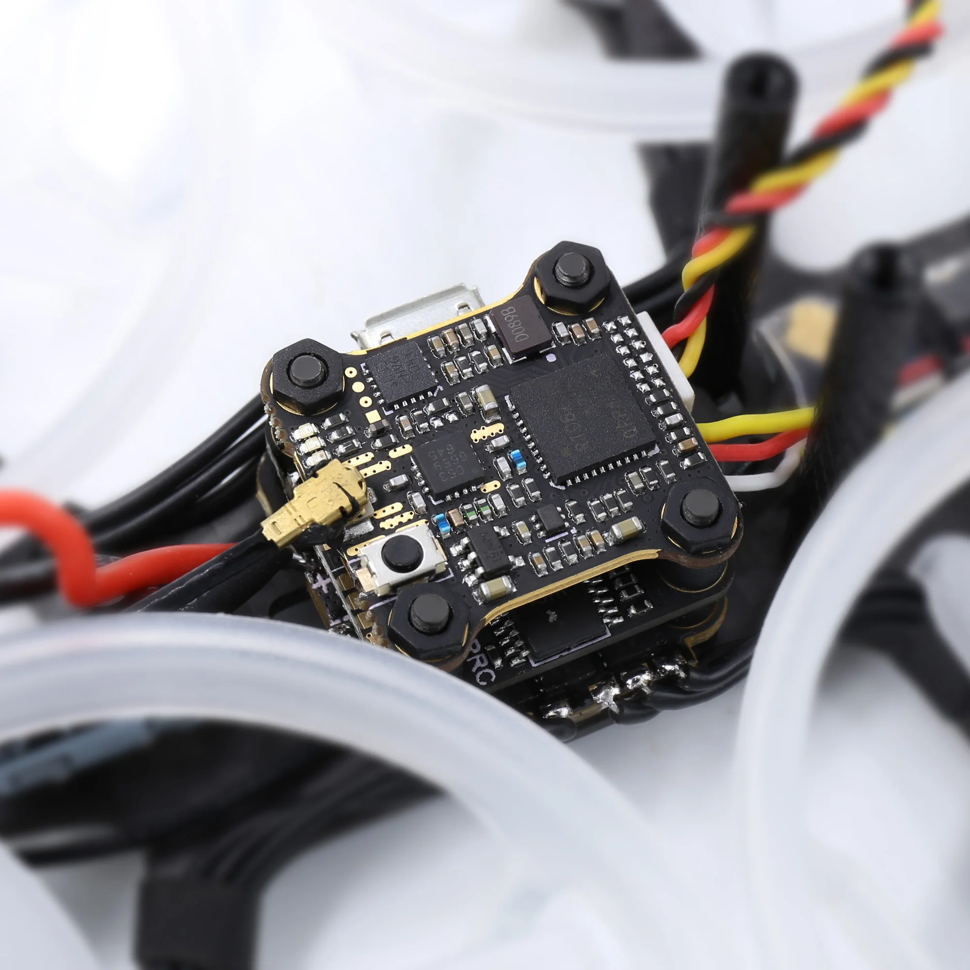 Новое поступление GEPRC Cineking RunCam Hybrid 4K 3-4S FPV гоночный Дрон PNP BNF с гибридной камерой 1105 мотор F4 Контроллер полета