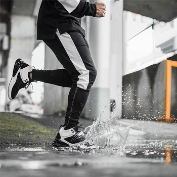

2019 Autumn Men Jogging Running Pants Men Sport Pencil Pants Cotton Soft Bodybuilding Fitness Gym Trousers Tights Sweatpants