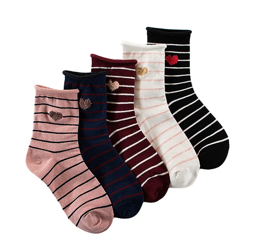 

Women Socks Cotton Female Striped Love Heart Print Socks Curling Piled Mid-Tube Japanese Kawaii Cute Socks Spring Casual Socks
