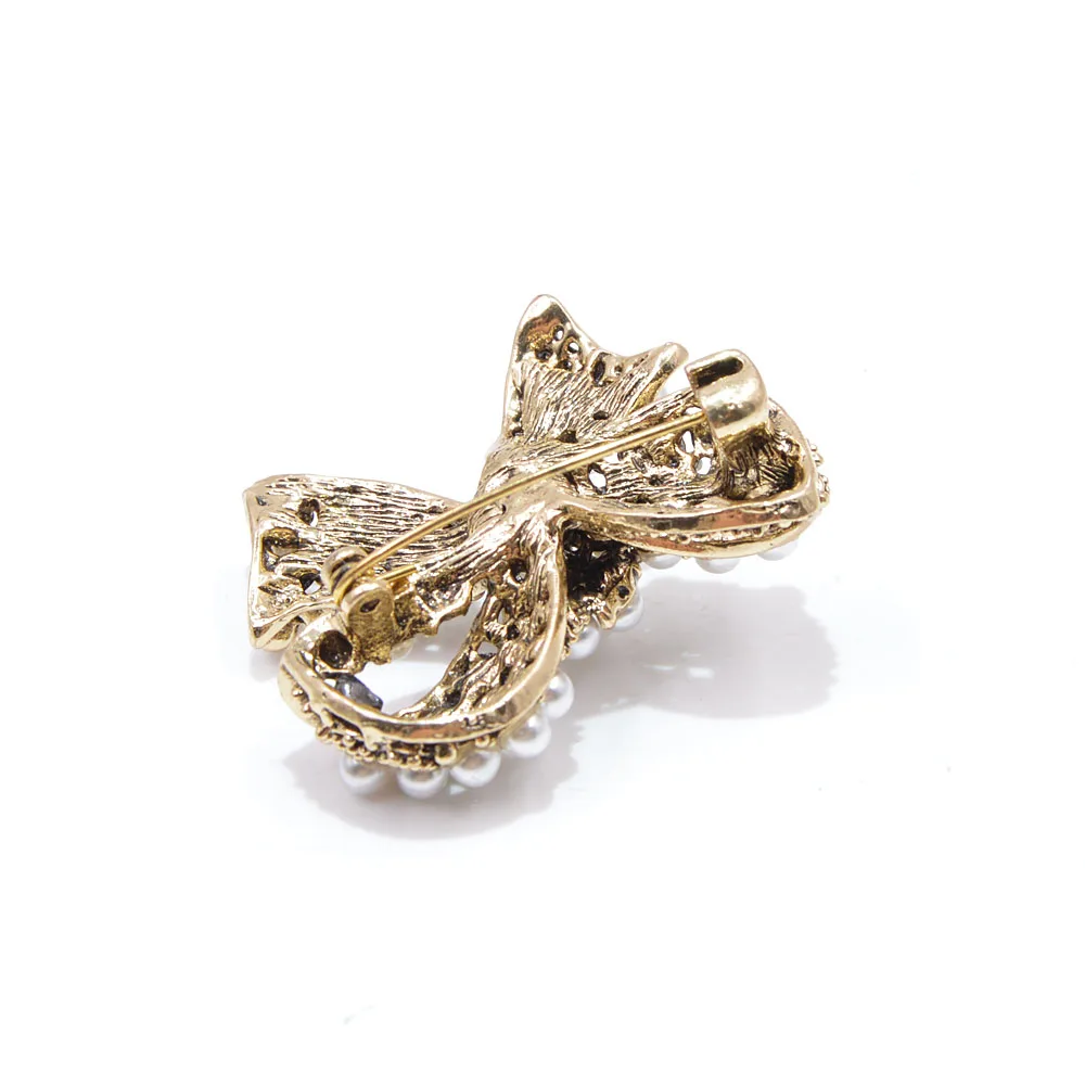 CINDY-XIANG-Vintage-Pearl-Bow-Brooches-for-Women-Fashion-Baroque-Style-Pins-Wedding-Corsage-Party-Accessories (5)