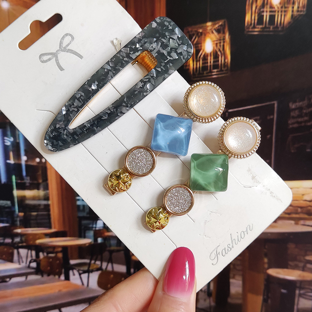 Starfish Hair Clip For Women 2022 Korean Acrylic Hairpins Geometric Crystal Hair Barrettes Girl Hair Accessories Hairgrip