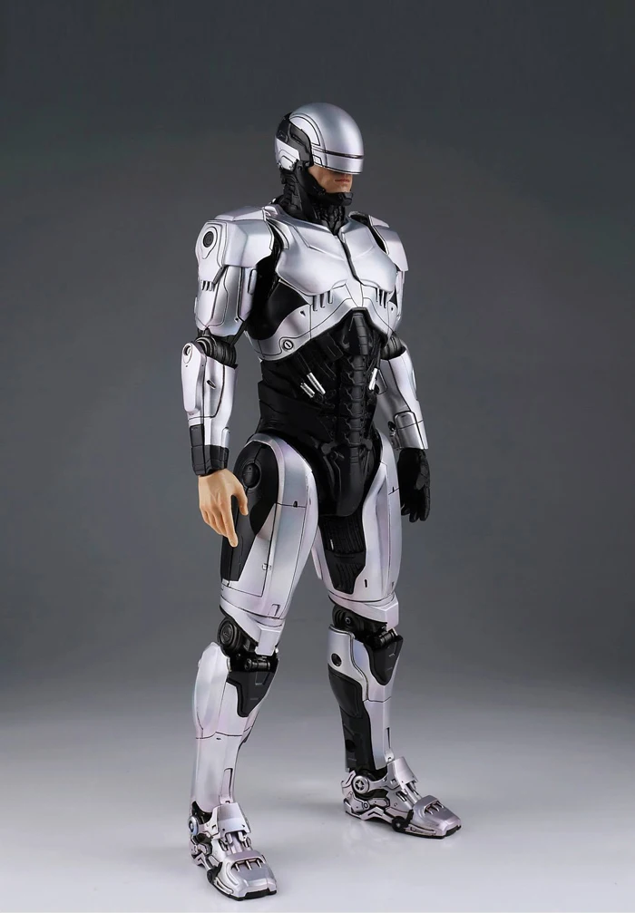 

ThreeZeroo Eclusive Scale 1/6th Robocoerp Mechanical police RC-1.0 2014 Collectible Figure Unopened