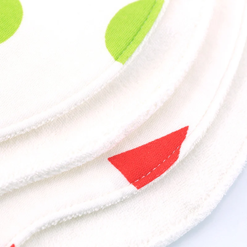 Printed Baby Cotton Bandana Bib Newborn Boy Girl Cartoon Circular Burp Cloth Absorbent Bib Waterproof Newborn Double Layer Towel