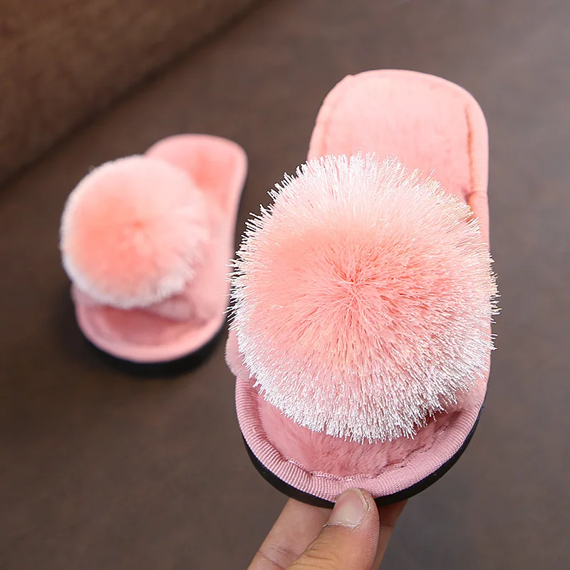 Розовые Тапочки для девочек меховые шлепанцы детская зимняя обувь Домашние тапочки для малышей Домашняя обувь для девочек милые домашние тапочки для взрослых - Цвет: Pink