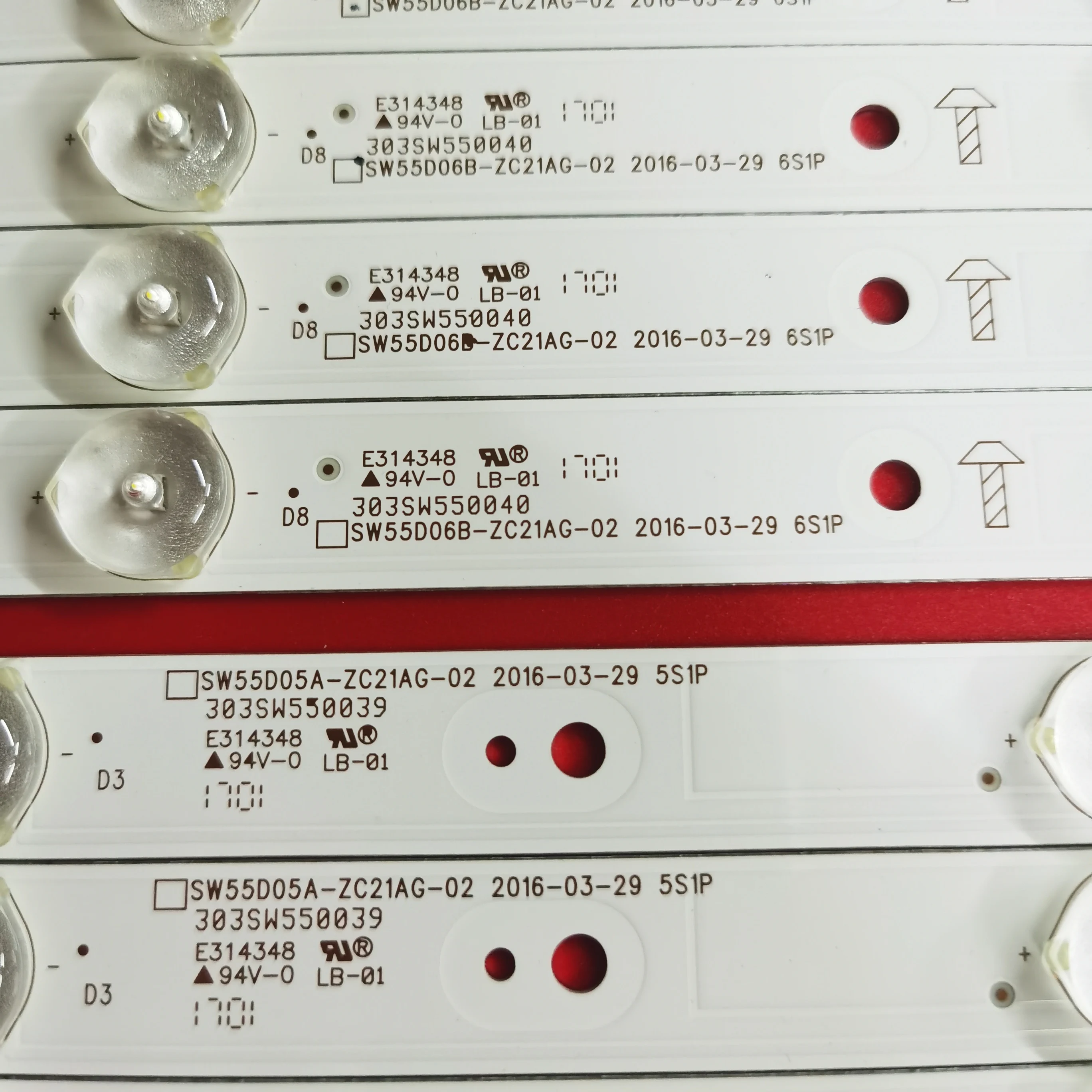 Skyworth 55 ġ TV  LED Ʈ Ʈ 5800-W55009-RP00 5800-W55009-LP00 55E5 55V5 55E500G 