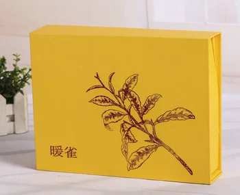 

Flat Shipping Folding Cardboard Box Ribbon Decorative Magnetic Closure Folding Paper Box for Garment Packaging ---CP0189