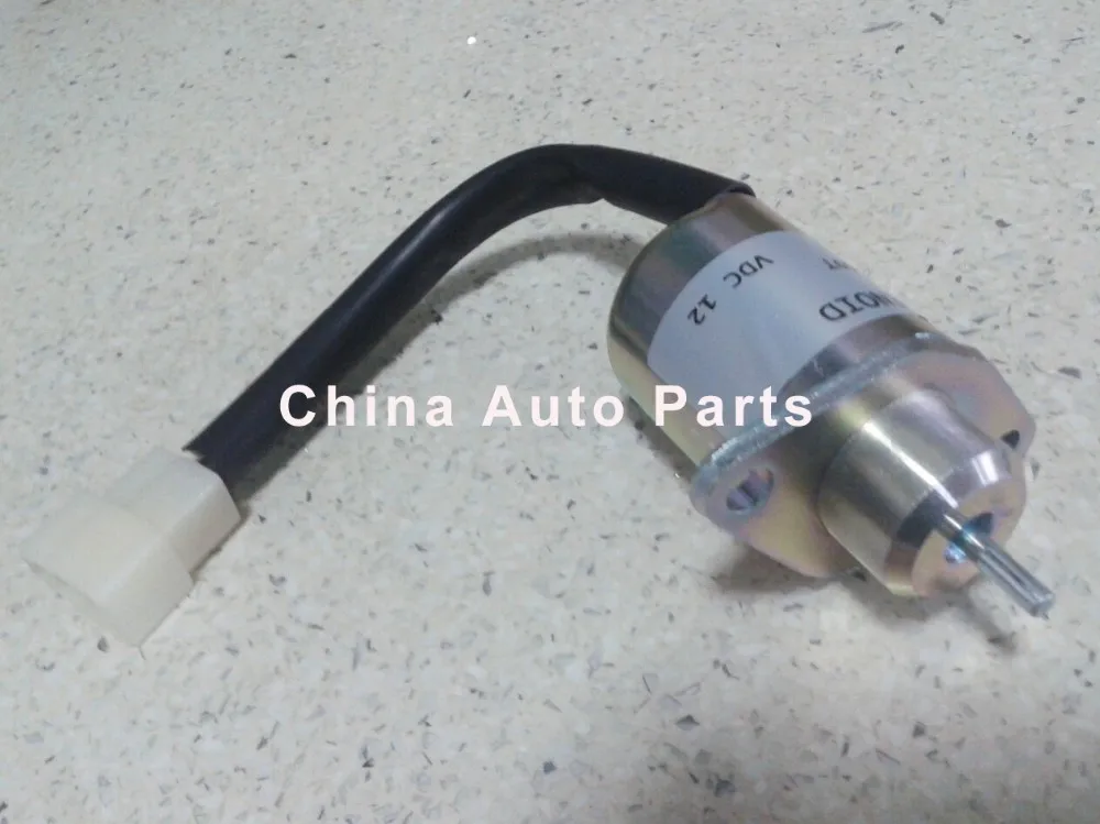 Соленоид отключения подачи топлива для трактора Kubota 05 серии 17454-60010 17454-6001-0 |