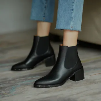 

Short boot winter solid thick heel, high heel, rivet sleeve, pointed women's Chelsea boot