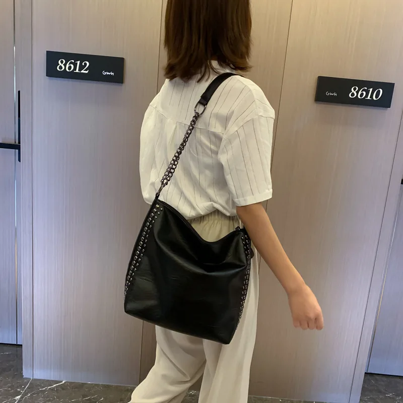 

WOMEN'S Bag 2019 New Style Black PU Soft Bag Simple Casual Chain Single-shoulder Bag Korean-style Versatile Rivet Bag