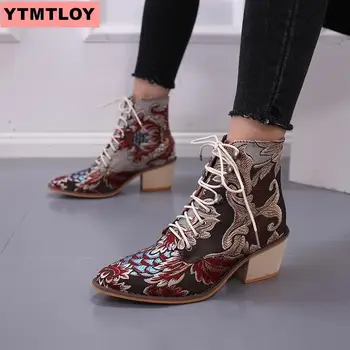 

Fashion women Chelsea boots embroidered winter ankle boots with pointed high heels to keep warm Botas Mujer retro code 35-43