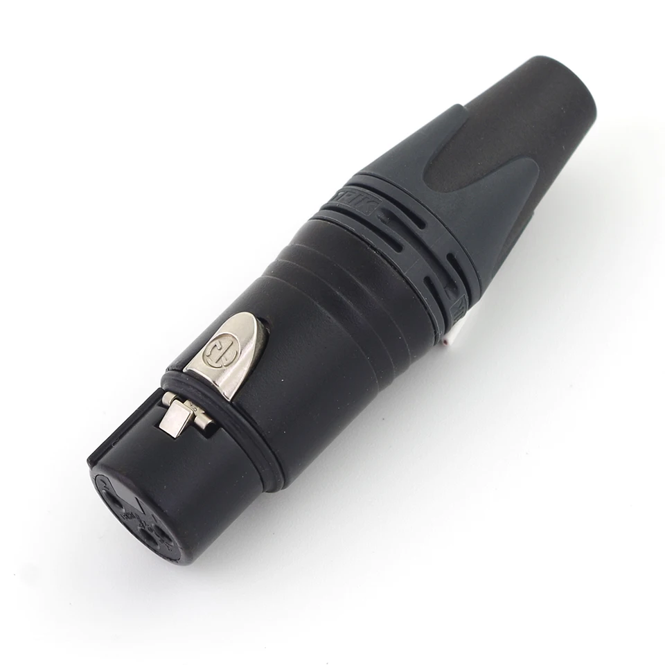 1pcs 스위스 Neutrik NC3FXX-B 검정색 금속 하우징과 금색 접점이 있는 3극 XLR 암 케이블 커넥터.