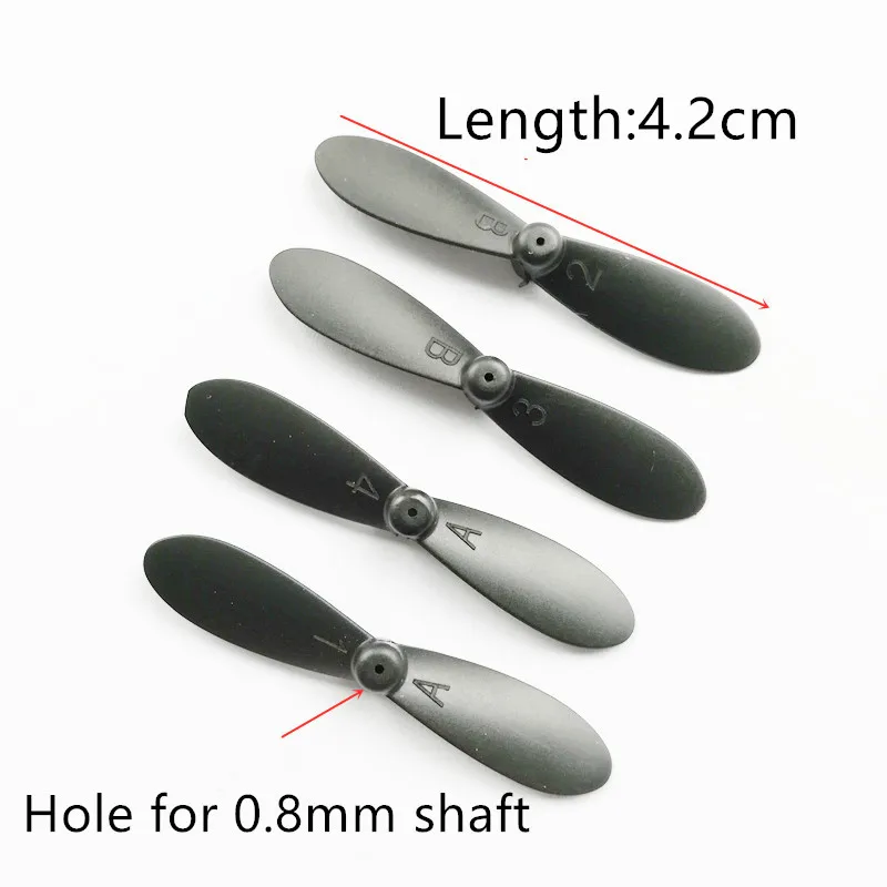 Gros plan sur une hélice drone FPV micro 3-4 pouces 0.8mm avec trou central
