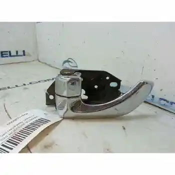 

826103B000 HANDLE INNER FRONT LEFT HYUNDAI TERRACAN (HP)